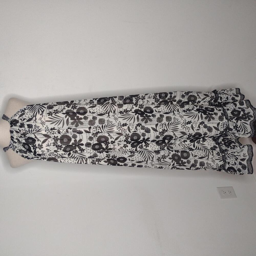 NWT Max Studio Women's White/Black/Floral Dress Size Medium